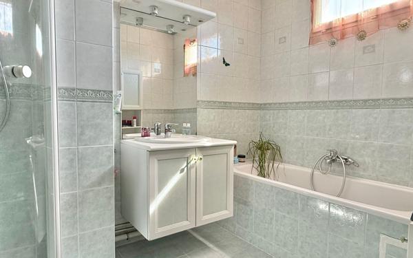 Maison à vendre    5 pièces • 80 m2 Morangis