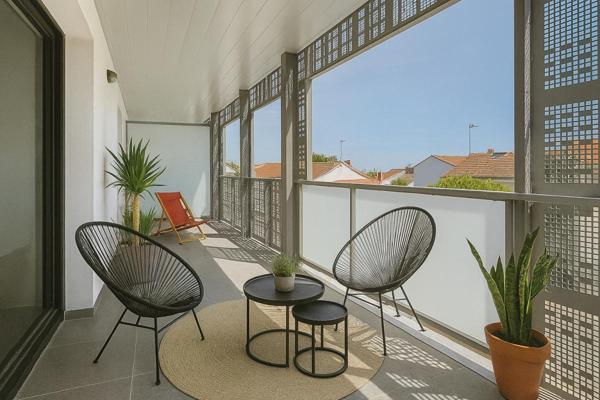 La Rochelle - Quartier St Maurice (limite La Genette) - Appartement T2 - Terrasse 13m2, parking, local vélo