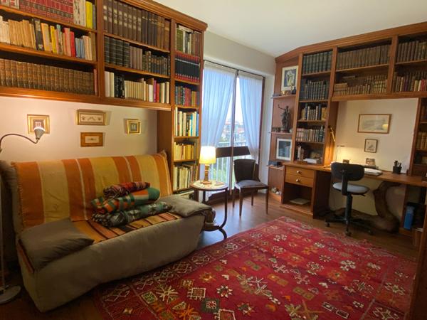 Vente
                Appartement79,43 m² - 3 Pièces -
                    ROYAN (17200)