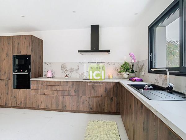 Maison Cholet 6 pièces de plain-pied 143 m2