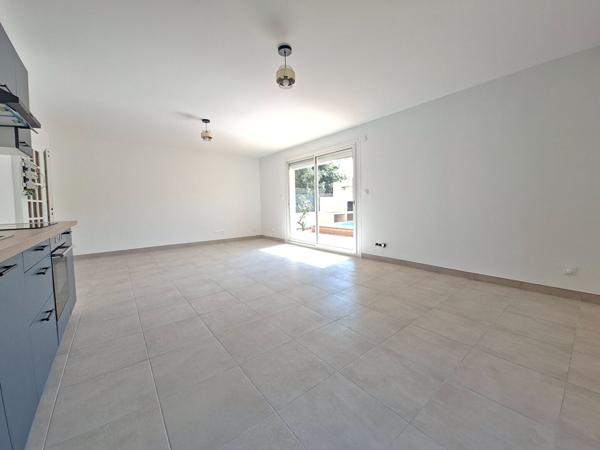 Perpignan SUD T4 de 99,71m2 avec parking, jardin et piscine privative