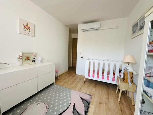 L'esprit maison à Argelès : T4 de plain-pied avec piscine & jardin de 230m²