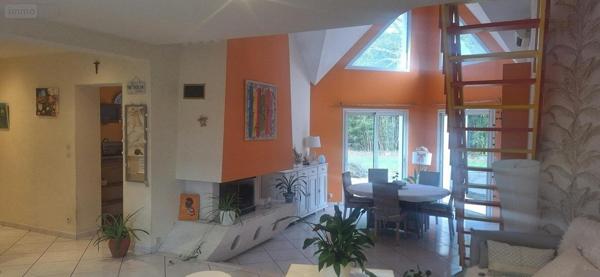 Maison à vendre à Neuville-sur-Sarthe dans la Sarthe (72190), ref : 013-2100