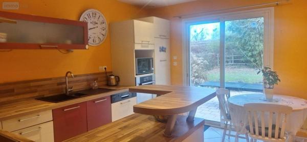 Maison à vendre à Neuville-sur-Sarthe dans la Sarthe (72190), ref : 013-2100