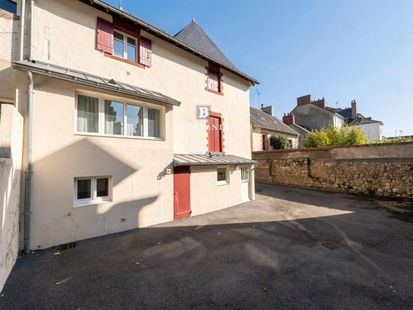 Charmante maison de ville d'env. 180 m² hab. située au pied des commerces et des commodités,  
Le pouliguen 44510