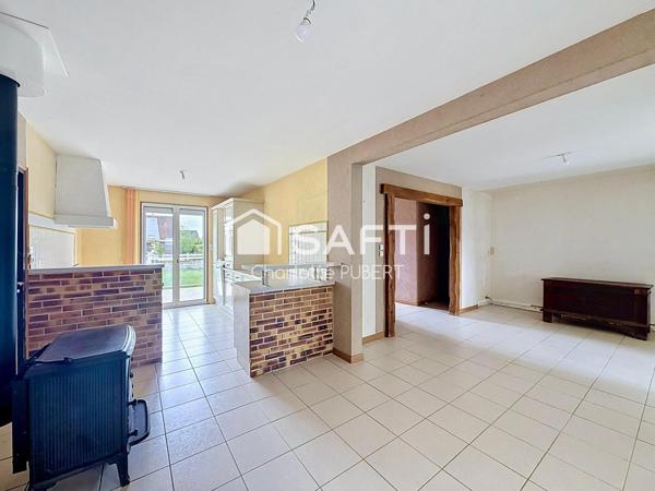 Grande maison avec entrepôt de 150m2