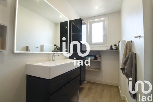 Maison à vendre 6 pièces 128 m² Saint-Thibault-des-Vignes