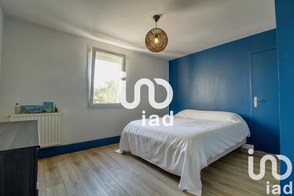 Maison à vendre 6 pièces 128 m² Saint-Thibault-des-Vignes