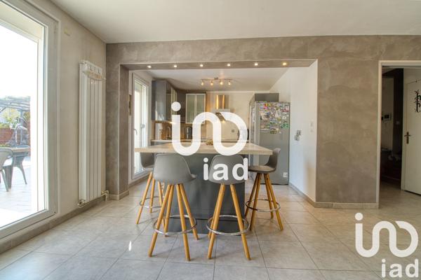 Maison à vendre 6 pièces 128 m² Saint-Thibault-des-Vignes