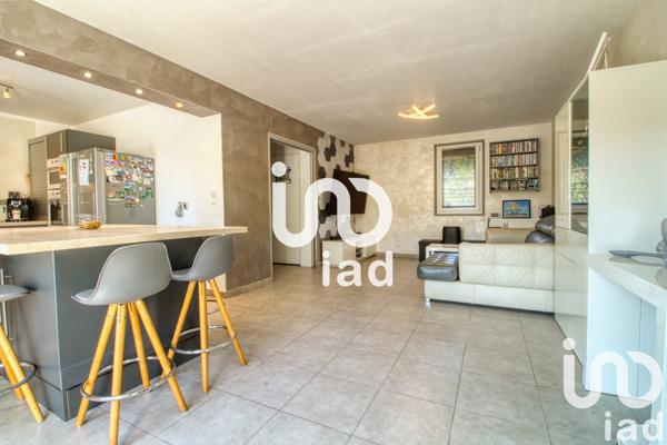 Maison à vendre 6 pièces 128 m² Saint-Thibault-des-Vignes