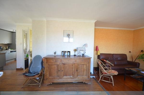 Jolie maison idéalement située à deux pas du métro Cuire