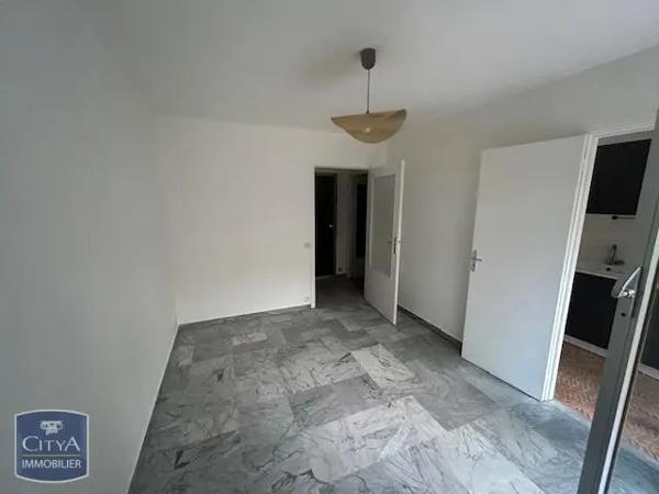 Appartement à louer 1 pièce 24.37m² Menton (06500)