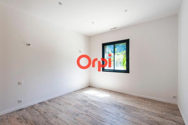 Maison à vendre    4 pièces • 91,90 m2 Aix-en-Provence