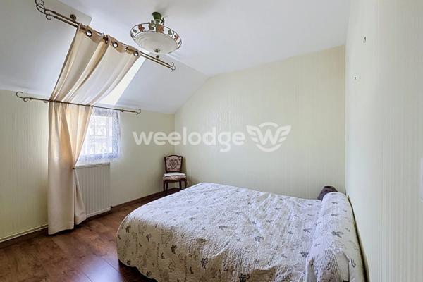 Maison à vendre 4 pièces de 90 m² à Jouy-le-Moutier