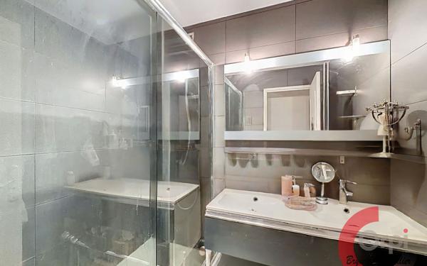 Appartement à vendre    4 pièces • 76,55 m2 Bry-sur-Marne