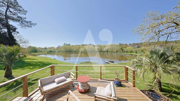 Architecture organique - 1979/2005 - F. GASSAN / P. AROTCHAREN - Hossegor
