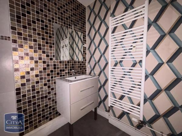 Appartement à louer 3 pièces 75.19m² Clermont-Ferrand (63000)