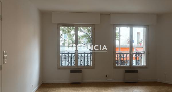 Location Appartement 3 pièces 68.3 m² - Paris 75010
