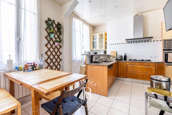Paris 16ème, Appartement 4 Chambres -  179 m² à vendre