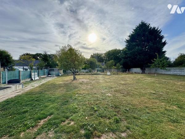 Maison 4 chambres et avec beau jardin à Donges 