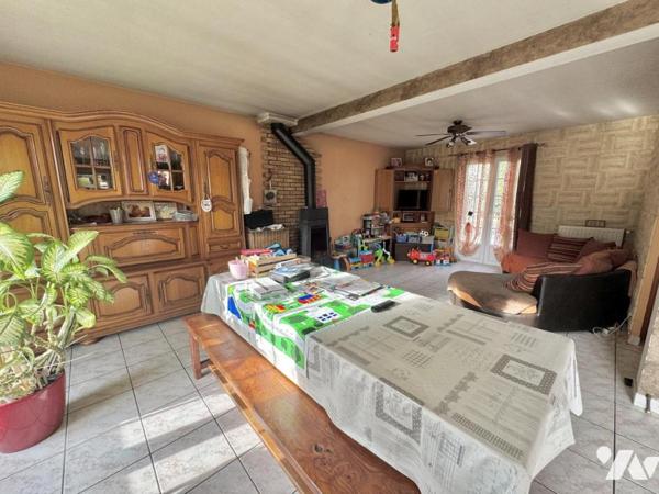 Maison 4 chambres et avec beau jardin à Donges 