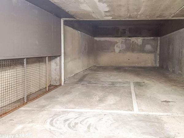 2 places de parking - proche hôpital