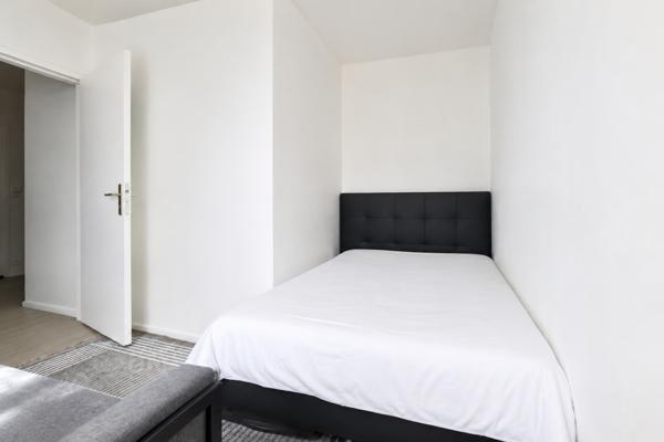 APPARTEMENT TROIS PIÈCES PROCHE CENTRE-VILLE