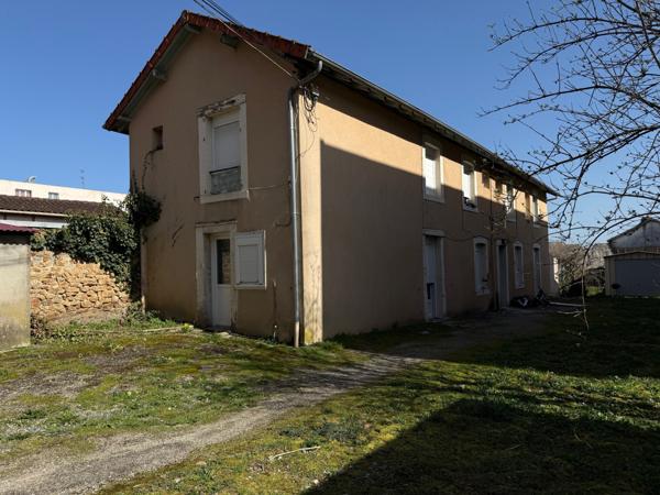 Immeuble 12 pièces - 143 m² Exclusivité efficity