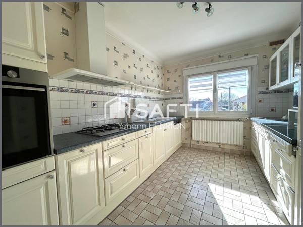 Pavillon sur sous sol à Belleville de 188 m2 habitables