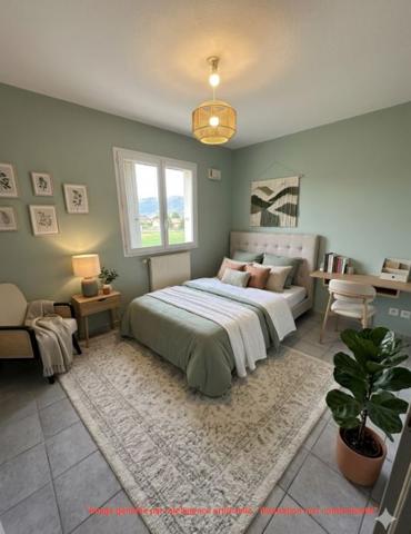 LAVEYRON - VILLA T4 AVEC GARAGE ET JARDIN - 94.74 M2