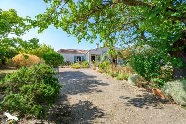 Maison à vendre 539 552 € Le Bois-Plage-en-Ré 4 p 107 m² DPE E