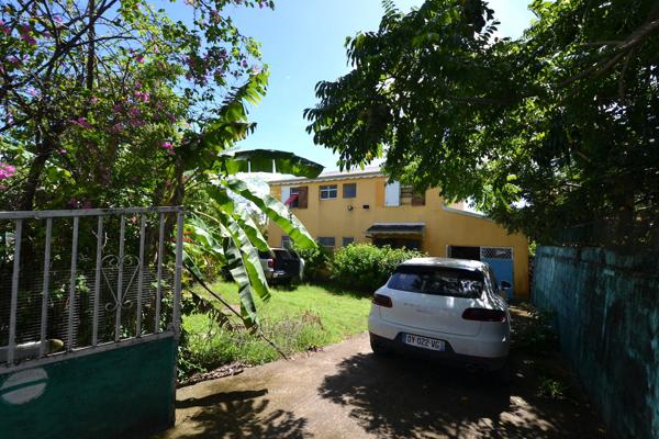 Les Abymes (97139) Villa T6 garage pointe d'or
