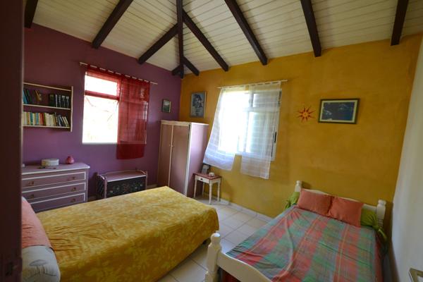 Les Abymes (97139) Villa T6 garage pointe d'or