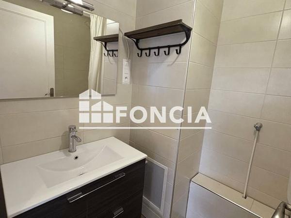 Location Appartement 4 pièces 71.02 m² - VALENTINA Rennes 35200