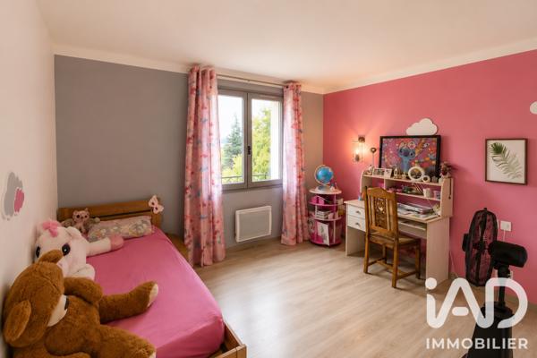 Maison à vendre 7 pièces 196,81 m² Saint-Privat-des-Vieux