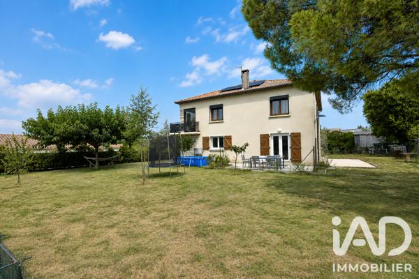 Maison à vendre 7 pièces 196,81 m² Saint-Privat-des-Vieux