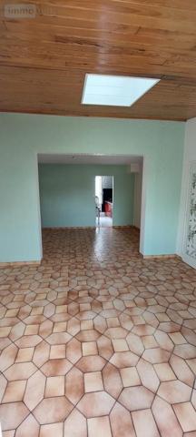 Maison à vendre à Saint-Barthélemy-d'Anjou dans le Maine-et-Loire (49124), ref : 49113-442