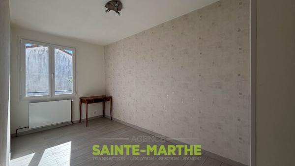 Niort Sainte-Pezenne, pavillon rénové. Niort (79000)