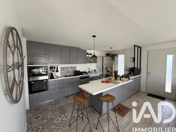 Location maison 4 pièces 83 m² Pouillon