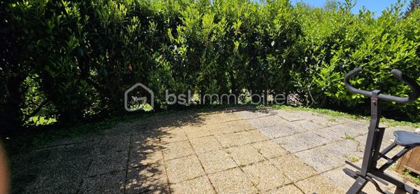 Terrain de loisirs de 1 200 m²