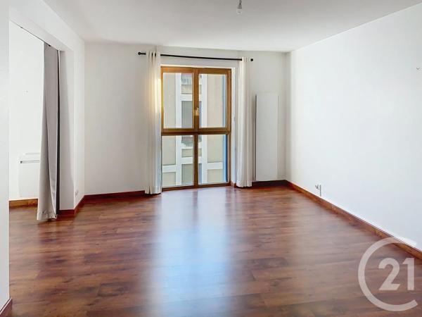 Appartement T3 à vendre  3 pièces - 57,22 m 2   REDON  - 35