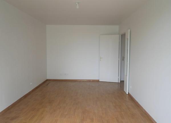 Appartement à louer    1 pièce •  Meaux
