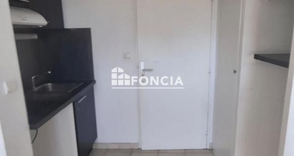 À vendre Appartement 2 pièces 28.92 m² - La Londe-les-maures 83250