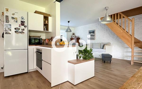 Maison à vendre    6 pièces •  Vergeroux