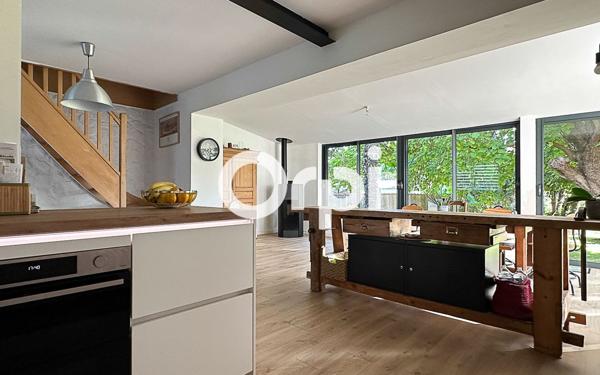 Maison à vendre    6 pièces •  Vergeroux