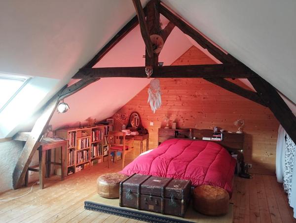 Maison  d'environ 130 m2 située à 5 minutes de Baugé