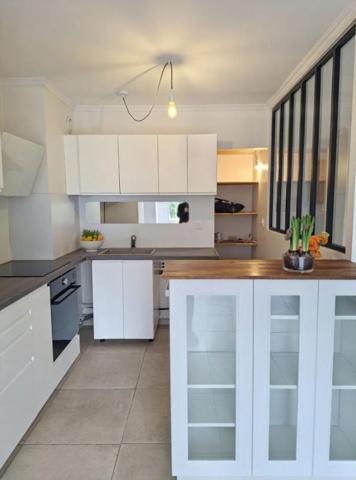 Duplex lumineux avec jardin de 250 m² à 20 min à pied du centre d'Aix