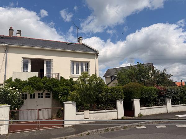 Maison à vendre à Angers Est - 5 pièces, 100 m², travaux à prévoir
