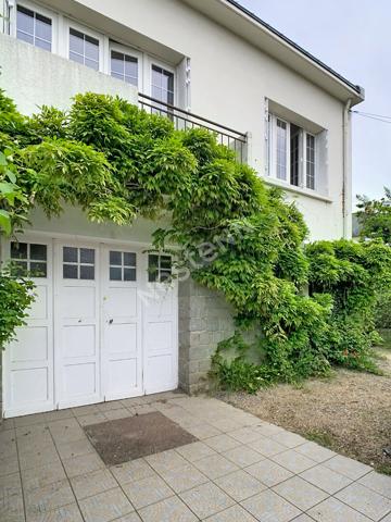 Maison à vendre à Angers Est - 5 pièces, 100 m², travaux à prévoir