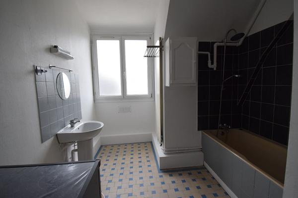 Appartement Elbeuf 3 pièce(s) 99 m2